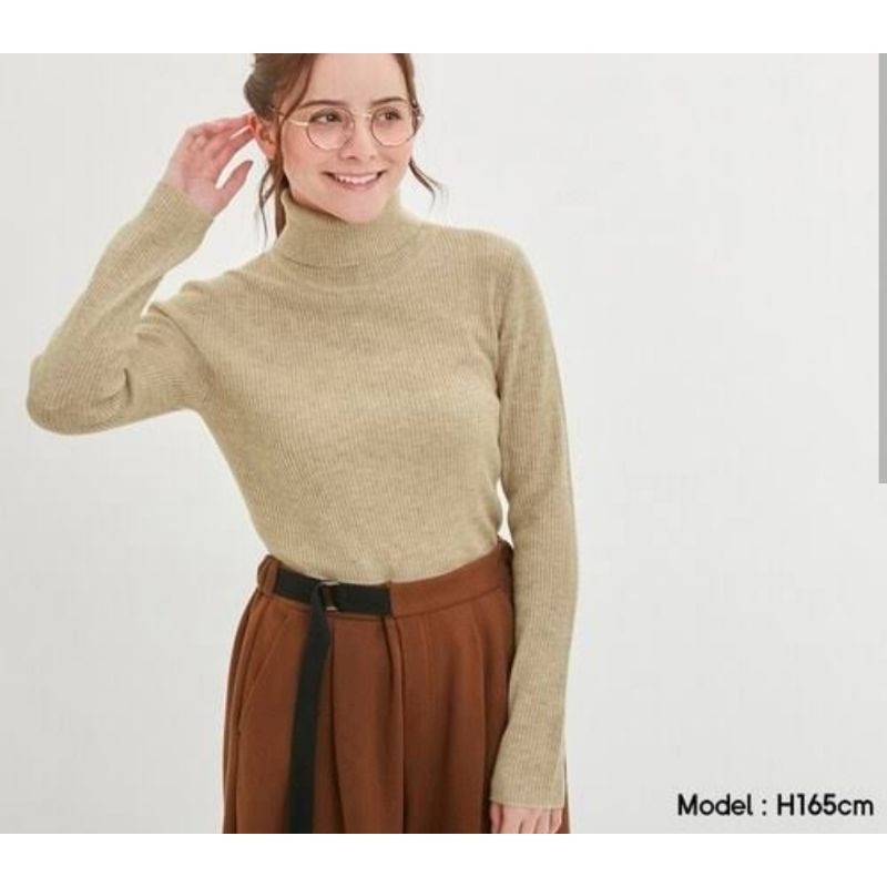 NN13 เสื้อคาร์ดิแกนคอเต่า gu