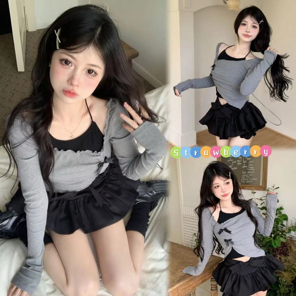 STR พร้อมส่งจากกทม. เสื้อเซ็ท2ชิ้นy2k กระโปรงสั้นทรงเอแต่งจีบโปส์ใหญ่ +เสื้อครอปท็อปสีเทา ชุดไปทะเลไปค่าเฟ่ เซ็กซี่ สำหร