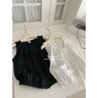 📍พร้อมส่ง📍7513 เสื้อแขนกุด ลายผ้าสวย ติดกระดุมหน้า มีเชือกผูกโบว์ TAG WG.WE 🇰🇷