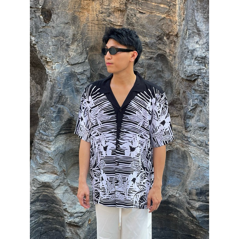 (Summer) เสื้อฮาวายลายพิมพ์ซัมเมอร์ (ดำ-ขาว)