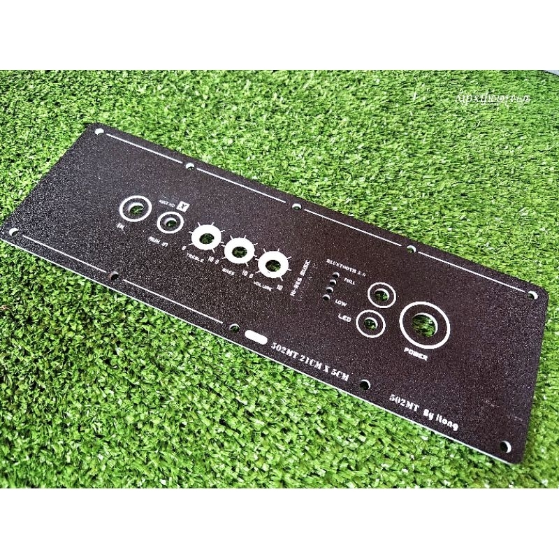 แผ่นเพลท 502MT ช่อง 21cm x 5cm อะคิลิคดำ