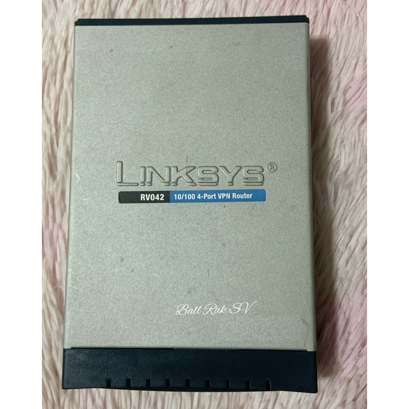 Linksys by Cisco RV042 V1.2  10/100 4 Port