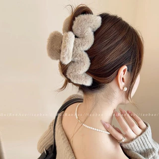 กิ๊บหนีบผม รุ่นขนเฟอร์ กิ๊บหนีบผมเกาหลี ขนาด14CM. รหัสY43