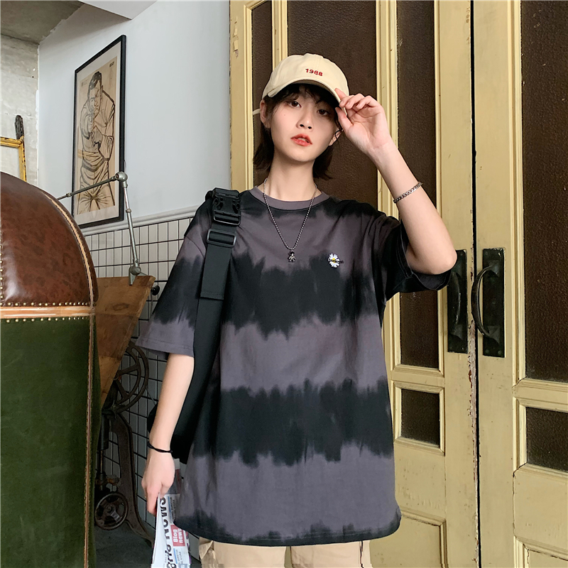 Ksa เสื้อยืดแฟชั่นผู้หญิง oversize เสื้อเสื้อผ้าวัยรุ่น คอกลมแขนสั้น พิมพ์ลาย สไตล์เกาหลี