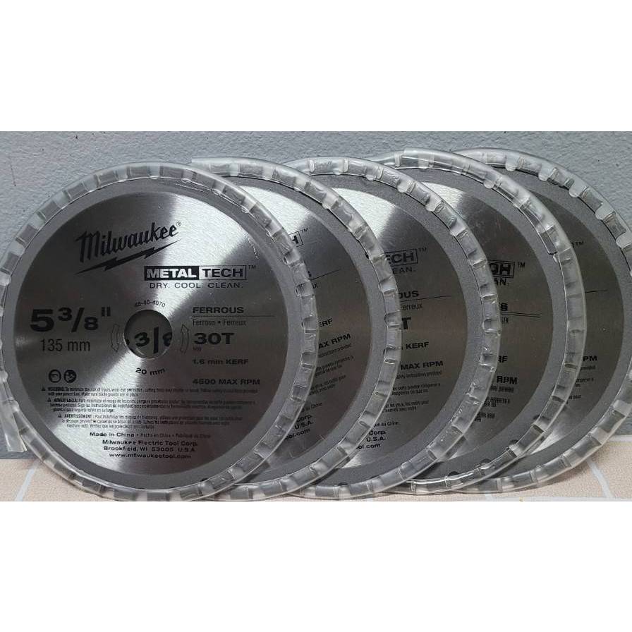 ใบเลื่อยตัดเหล็กไร้สะเก็ดไฟ Milwaukee ขนาด 5.3/8 นิ้ว 30 ฟัน สำหรับ M18 FMCS