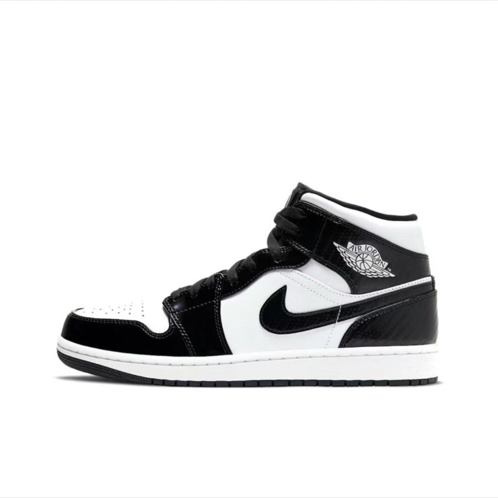 รองเท้า nike ของแท้ 100% Jordan Air Jordan 1 mid se asw "black and white"  รองเท้าบาส รองเท้าบาสเกตบอลวินเทจ
