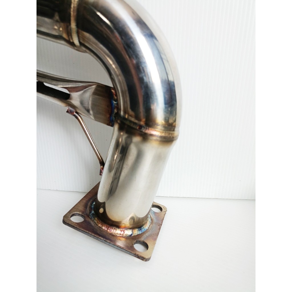 ท่อคูโบต้า ท่อรถไถนา คอท่อลั่น ขนาด 2 นิ้ว คูโบต้ารุ่น L งานเชื่อมคอควั่นทั้งดัว ไม่ดัดขึ้นรูป งานสว