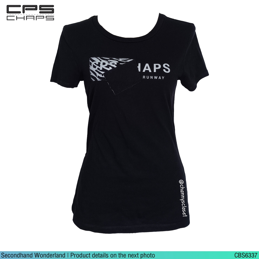 💖USED CPS Chaps - Black Letter T-Shirt | เสื้อยืดสีดำ สีขาว ลายกราฟิก โลโก้ แขนสั้น คอกลม y2k ทรงใหญ