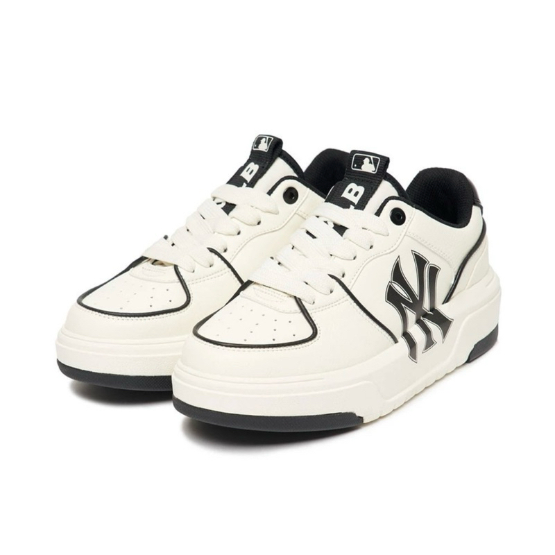 MLB รองเท้าผ้าใบ Unisex รุ่น 3ASXCA12N 50WHS - สีขาว