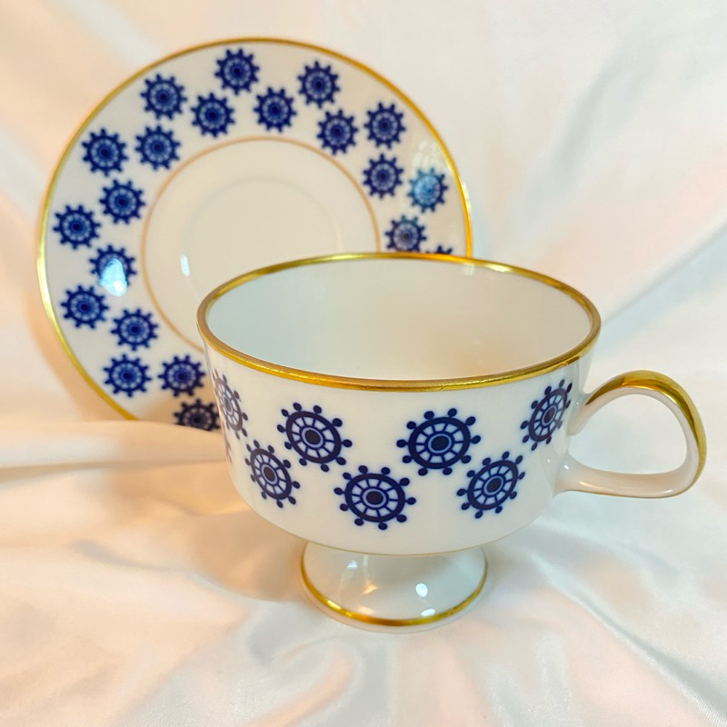 ●• LICHTENSTEIN •●  แบรนด์แท้จาก เยอรมัน แก้วพร้อมจานรอง จำนวน : 1ชุด  Tazza da collezione fine Cina