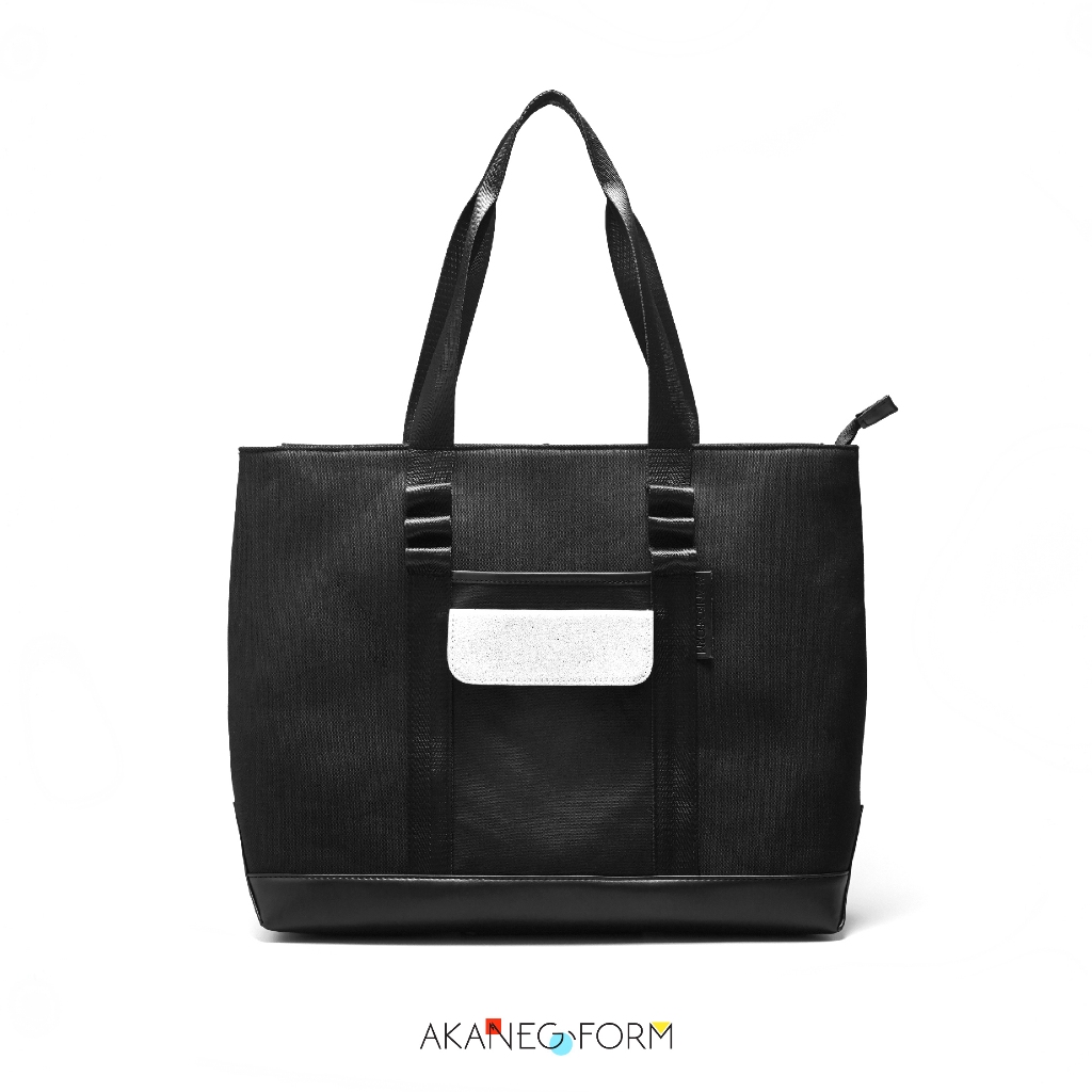กระเป๋าผ้าแคนวาส กันน้ำ มีซิป Akaneg Form Canvas Bag (NEWAKZ24-BK)