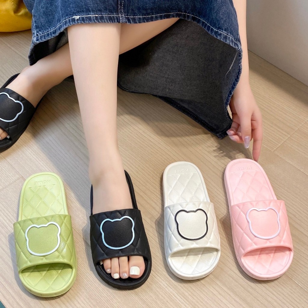 รองเท้าแตะแบบสวม รองเท้ายางพารา หนังนิ่ม D503