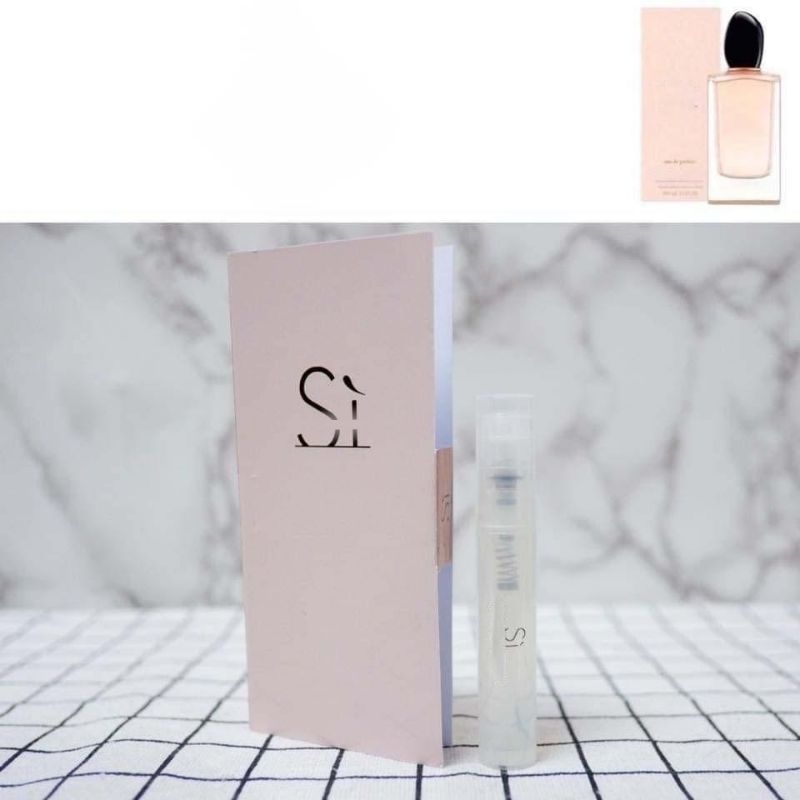 น้ำหอมผู้หญิง 🌸 อามานี่ สิ (ขวดสีครีม)  ขนาด5ml. 2ml.