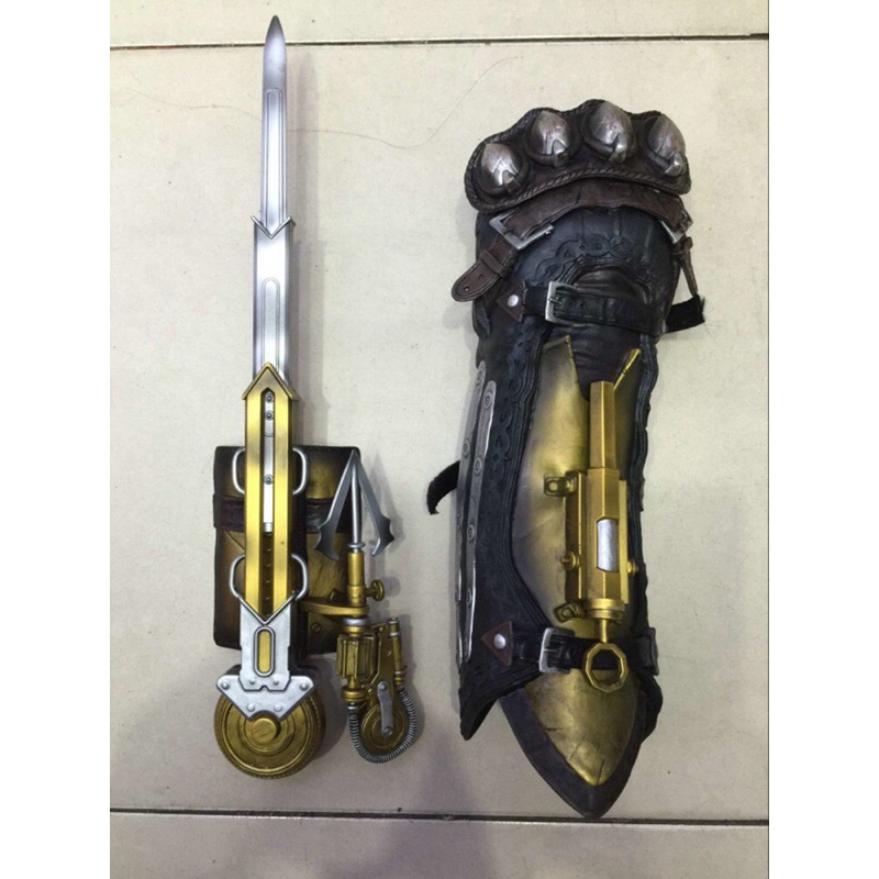 Assassin's Creed Syndicate  Assassin's Gauntlet with Hidden Blade Cosplay 1:1 Scale