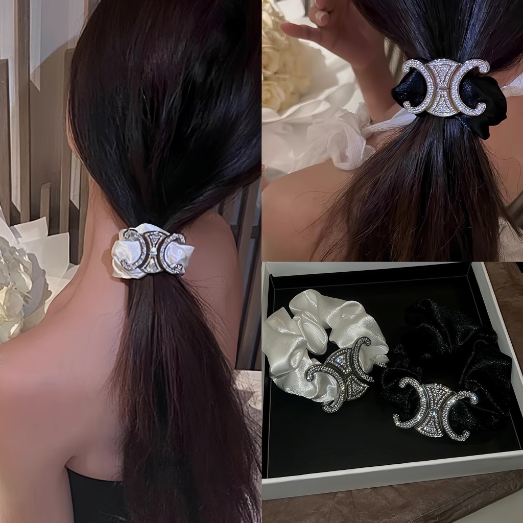 งานเพชร พร้อมส่ง ส่งไว ยางมัดผม CE x satin เพชรวิ้งค์ ดำ/ขาว