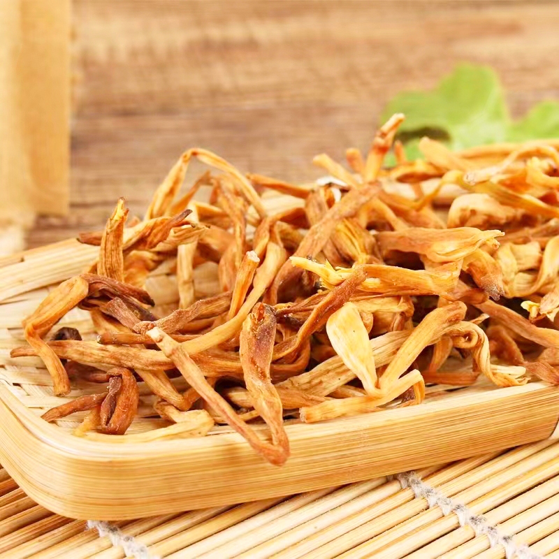 ดอกไม้จีน จำฉ่าย รุ่นไซปัก ขนาด 100 กรัม针菜 เก็บดอกอ่อนหนาและอวบอิ่ม เดย์ลิลลี่ที่เลือกสรรแล้วการอบแห้งตามธรรมชาติ