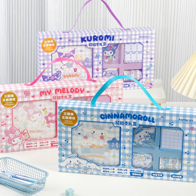 Sanrio สมุดโน๊ตชุดเครื่องเขียนกล่องของขวัญสมุดบันทึกสำหรับเด็กหนังสือชีวิตการศึกษาหน้ามูลค่าสูงน่ารักตารางหมากรุกสาวคุโร