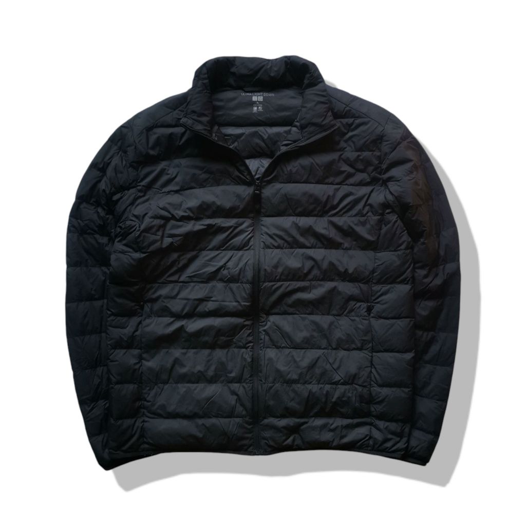 Uniqlo Black Ultra Light Down Jacket รอบอก 47”