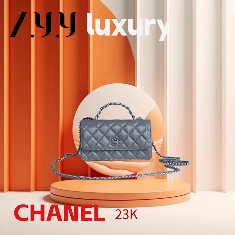 New Hot  ราคาพิเศษ Ready Stock 100% ของแท้  CHANEL Chanel 23K รุ่นผู้หญิง/หนังลูกวัว/กระเป๋าสะพาย