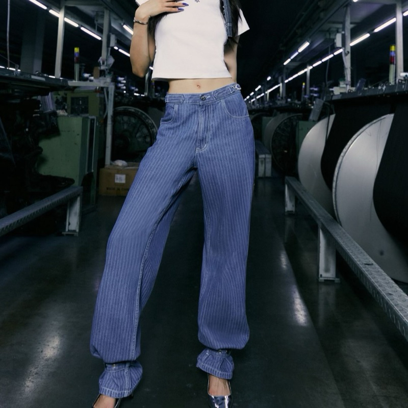 กางเกงยีนส์mergeรุ่นนี้สวยของใหม่*xs