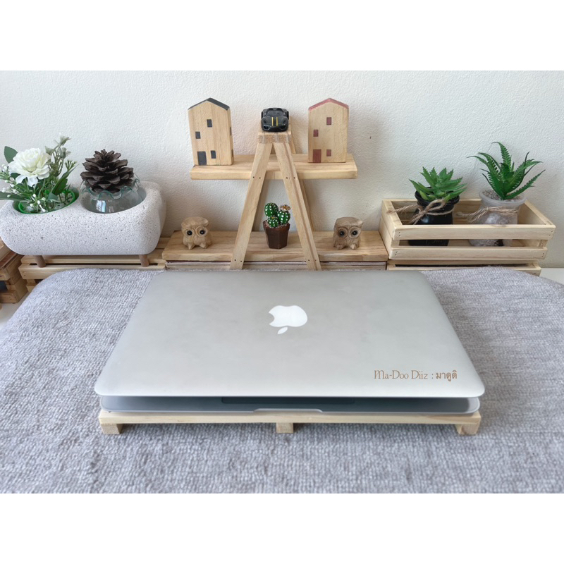 Madoodiiz พาเลทไม้สน
