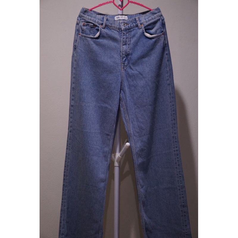 ส่งต่อกางเกงยีนส์Zara