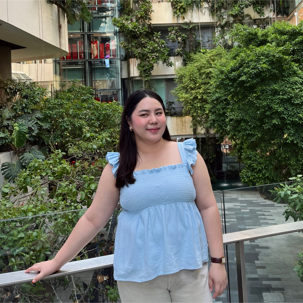 Blueberry top 🫐  - เสื้อสาวอวบสีฟ้า