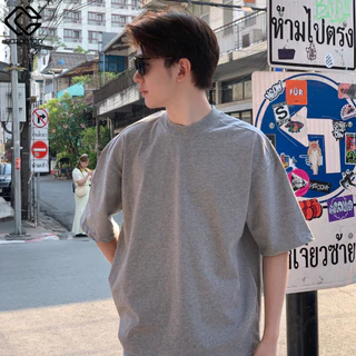CAZAMAN เสื้อยืด Oversized สีพื้น ผ้าคอนตอน คมกลม คอฟิต ทรงไหล่กว้าง 2340