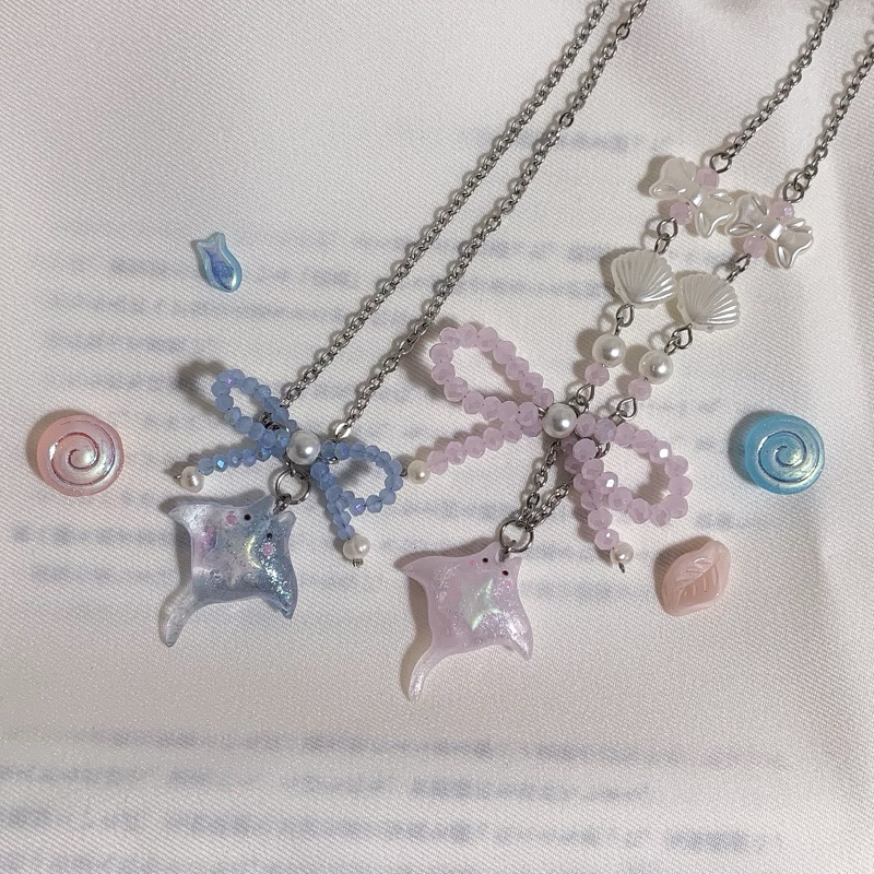 Cute coquette style stingray beads necklace handmade | สร้อยคอลูกปัดแฮนเมดปลากระเบน