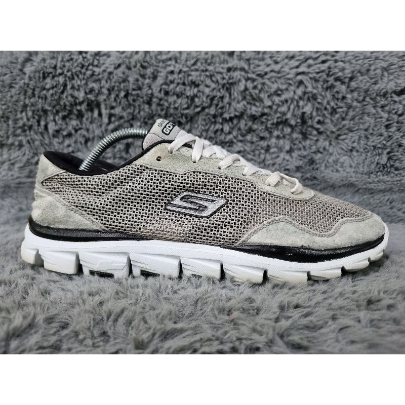 Skechers GoRun size 43.5 ยาว 28 (มือสองของแท้)