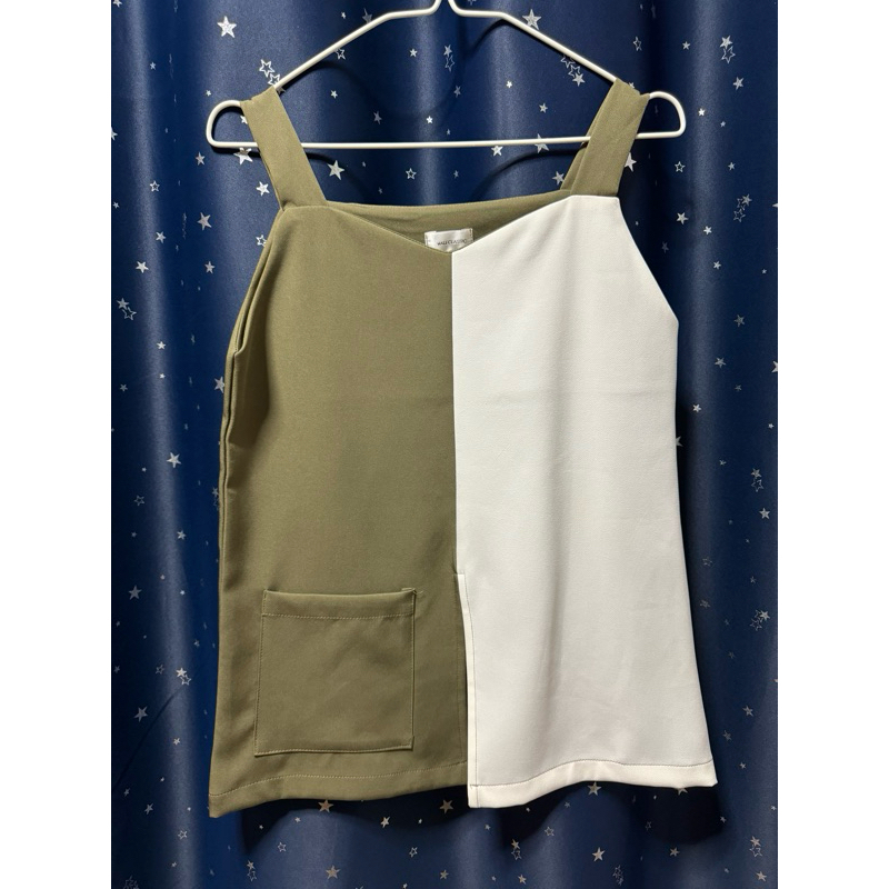ส่งต่อ เสื้อแบรนด์ MALI CLASSIC สีเขียว-ขาว