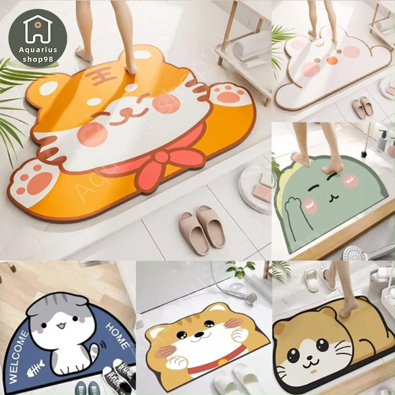 พรมเช็ดเท้าลายการ์ตูน ขนมีความหนาแน่น นุ่ม และดูดซับได้สูง โดยมีจุดกันลื่นที่ด้านล่างของพรม พรมเช็ดเท้ากันลื่น