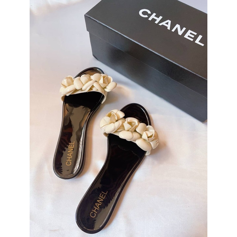 รองเท้า Chanel camellia silicone เกรด Hiend