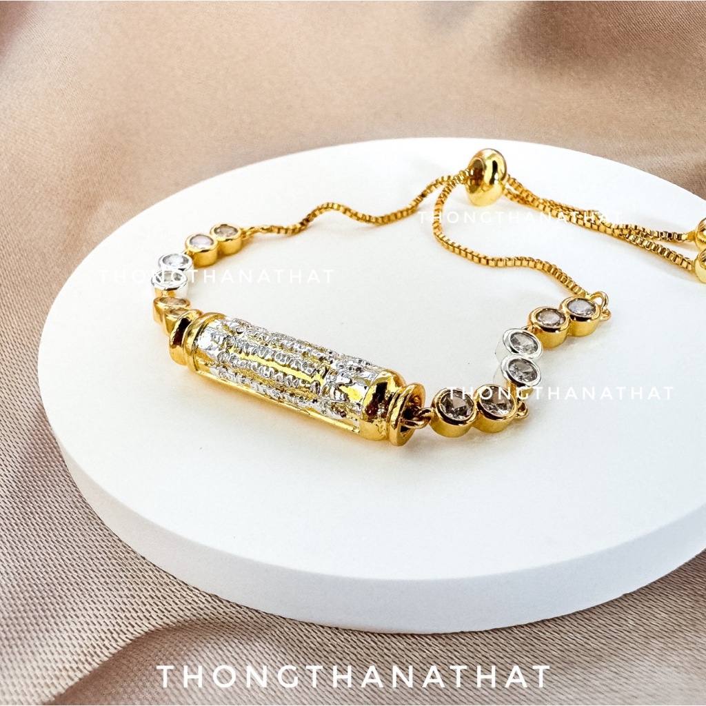 ข้อมือสายรูด ยันต์ 5 แถว เสริมธุรกิจ การค้า ก้าวหน้า มั่นคง กำไลยันต์5แถว ยันต์ 5 แถว ยันต์ห้าแถว กำไลสายรูด ปรับขนาดได้