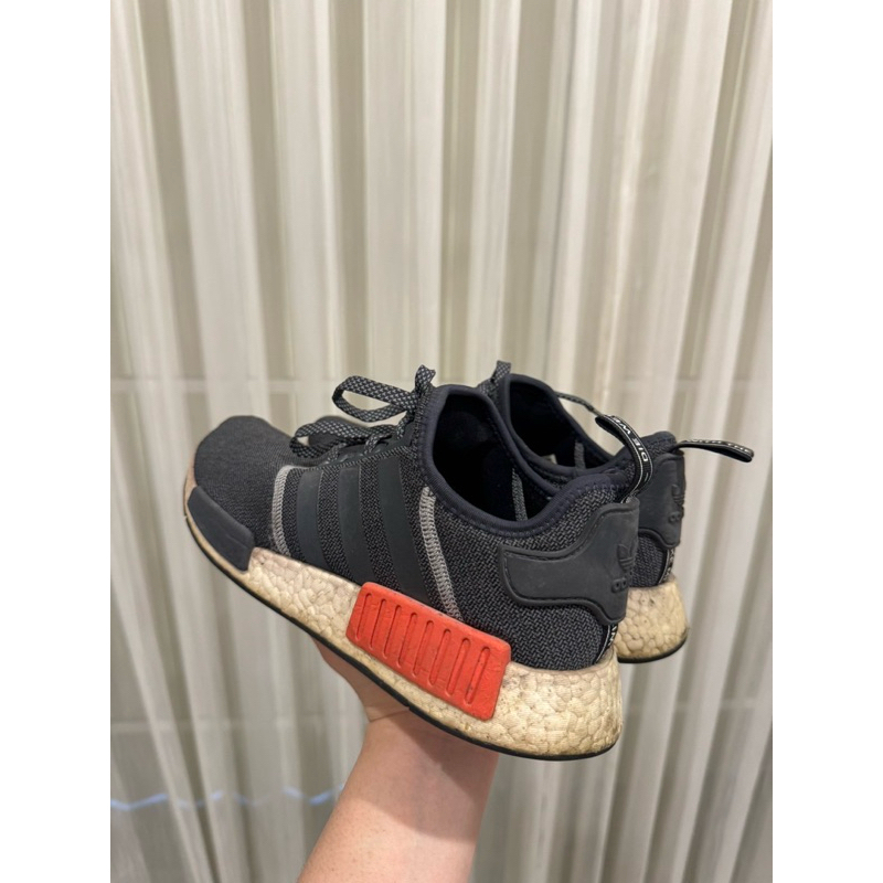 รองเท้า Adidas Nmd nmd R1 แท้ 100%