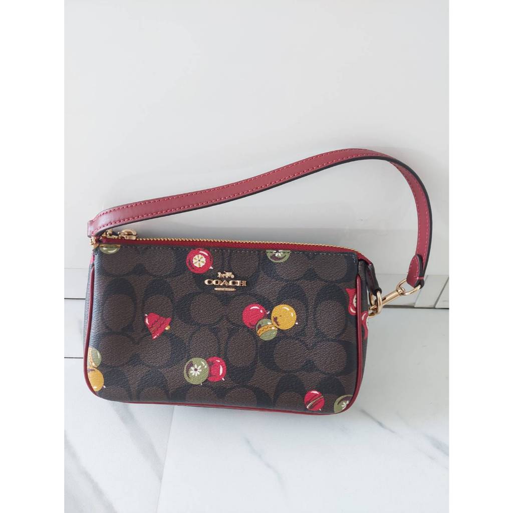 ของแท้💯 กระเป๋าคล้องแขน Nolita Ornament จาก Shop by Pimmy