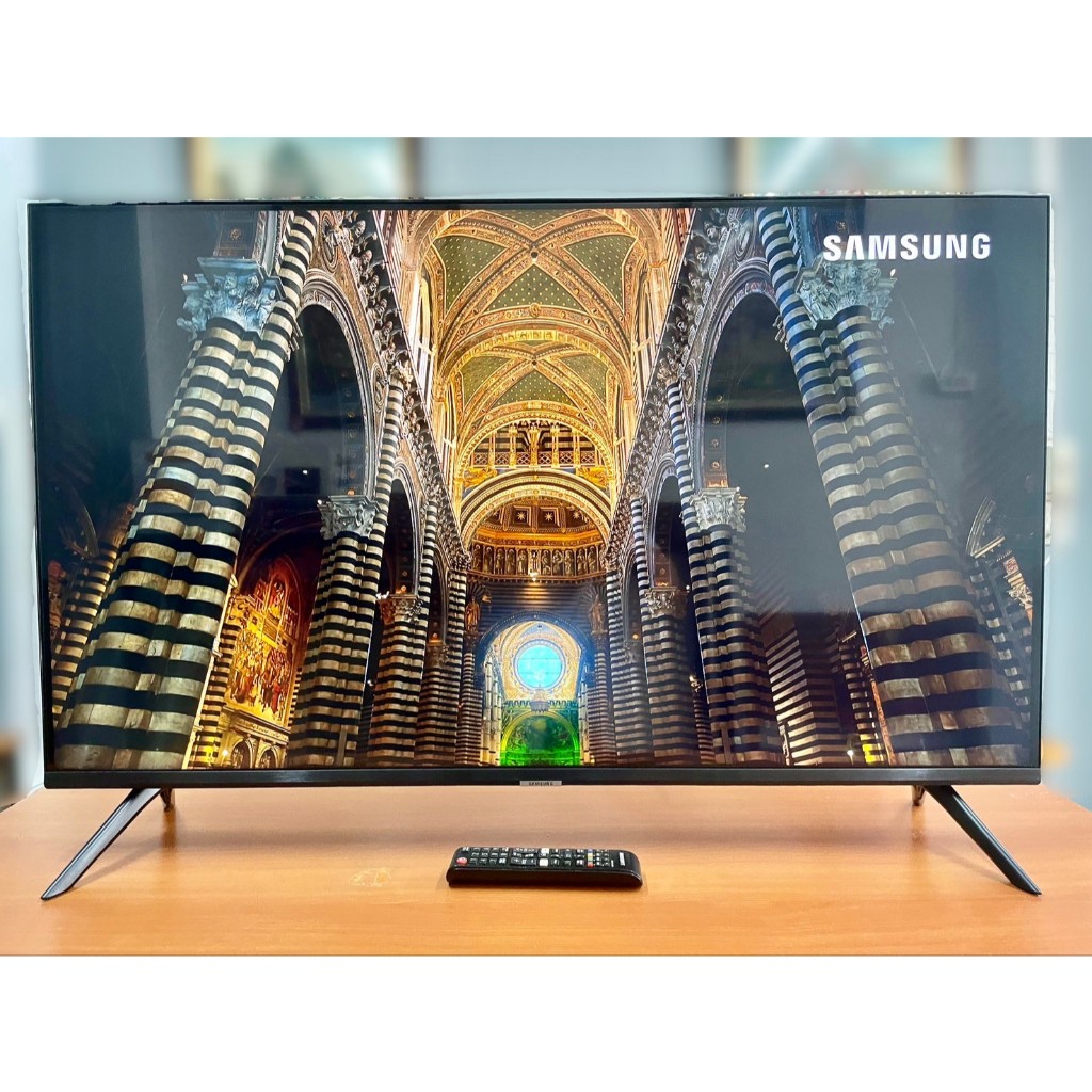 SAMSUNG Smart TV UHD 4K 43 นิ้ว รุ่น UA43AU7002KXXT