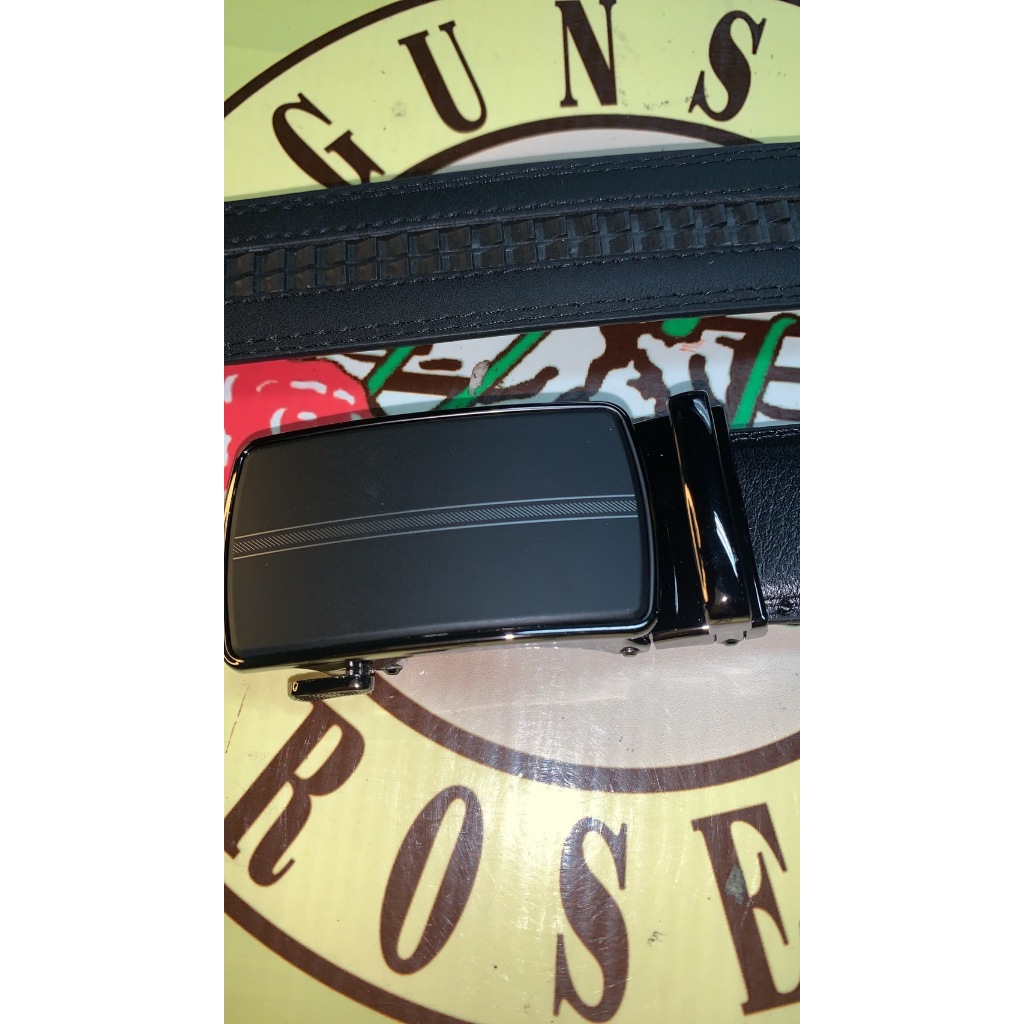 เข็มขัดออโต้หนังแท้ขนาด38มมเนื้อซิ้งค์สีนิเกิลรมดำสายหนังออโต้สีดำแบรนด์guns-n-roses c6