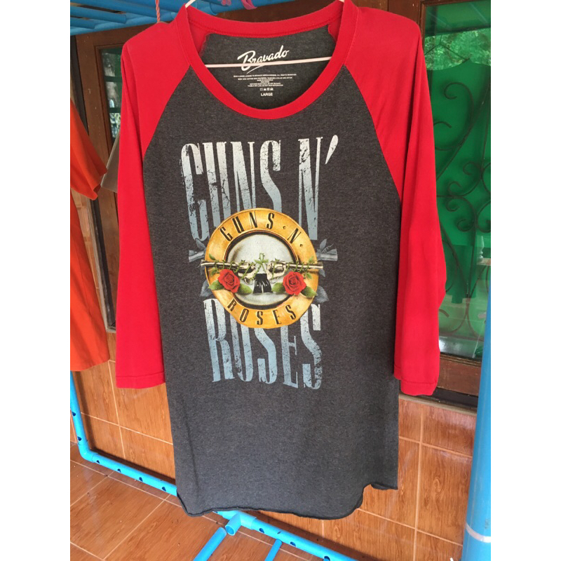 เสื้อยืดคอกลม แขนยาว เสื้อทัวร์ริ่ง guns n’roses 4ส่วนสีเทา-แดง ขนาดอก 54