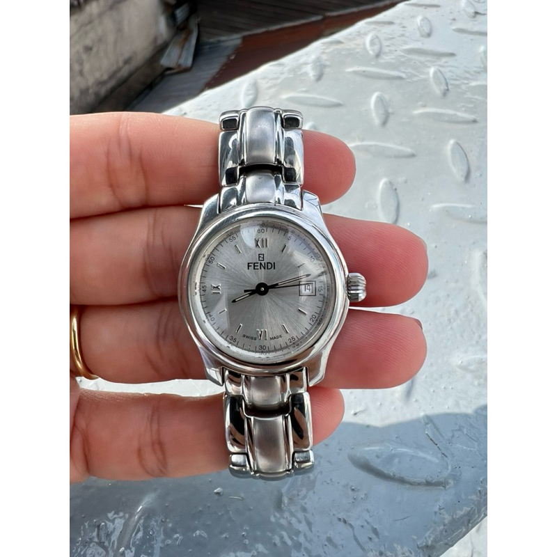 นาฬิกา Fendi แท้💯 มือสอง พร้อมกล่อง