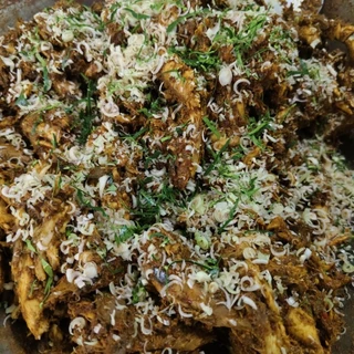 น้ำพริกไตปลา 50-100 กรัม พร้อมกิน ปลาชิ้นใหญ่ จัดจ้านเครื่องแกง ไม่มีสารกันบูด ไม่ใส่กั*ญ ทำใหม่ทุกวัน