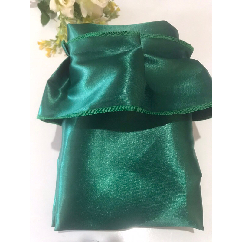 แนะนำ ผ้าม่าน ผ้าม่านหน้ารถบรรทุก ขนาด 240/80 ซม แบบยกเต็มหน้ากระจก  ม่านหน้ารถบรรทุก ม่านติดในรถ ราคาพิเศษ มีเก็บเงินปลายทาง