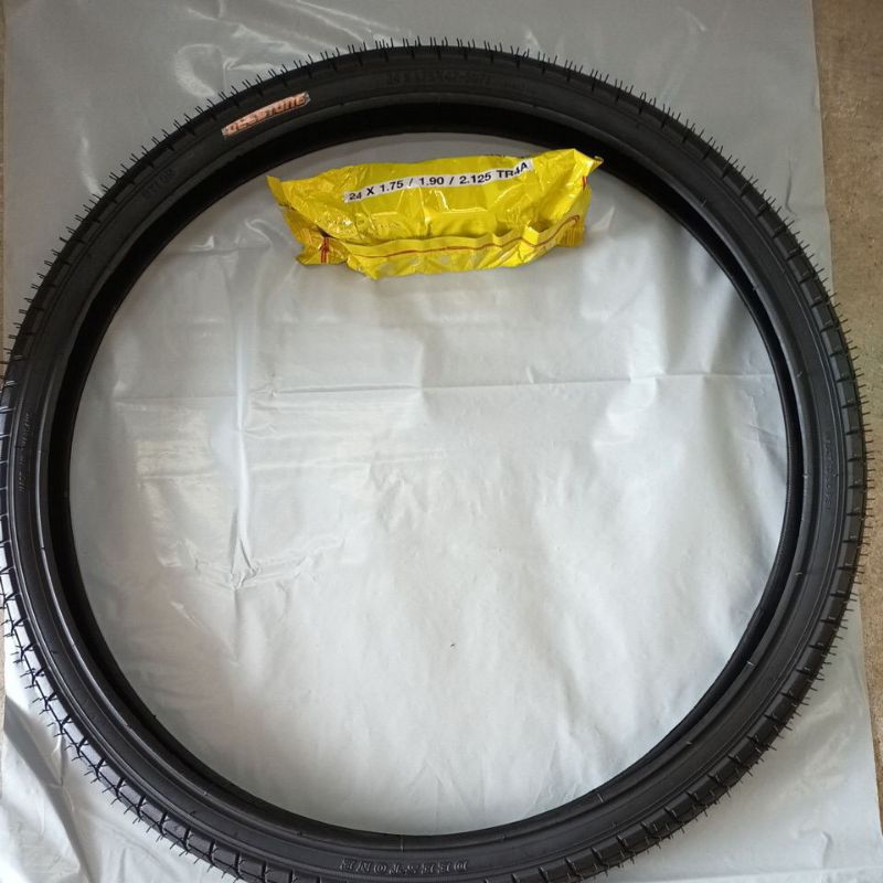 ยาง นอกจักรยาน.24×1.75+ ยางใน.24×1.75 Deestone 1 ชุด