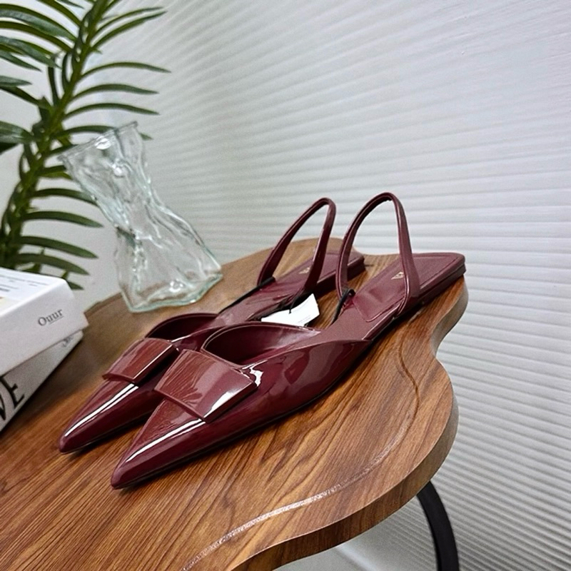 ส่งด่วนกทม📌ZARAของแท้💯 รองเท้าส้นเตึ้ยPuหัวเเหลมรัดส้น SANDALS SLINGBACK Red Bergundy