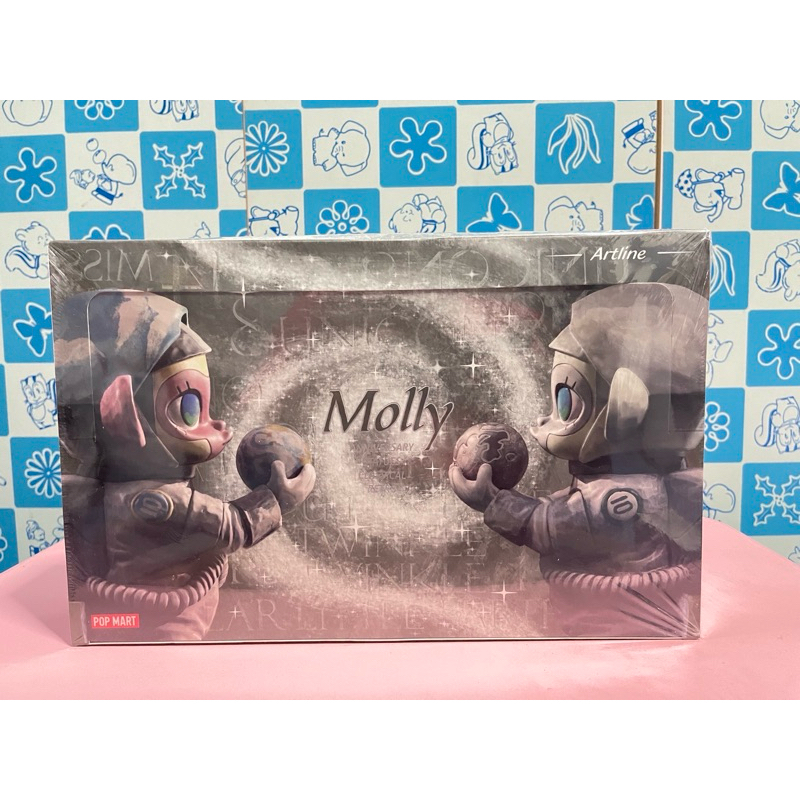 Molly anniversary statues