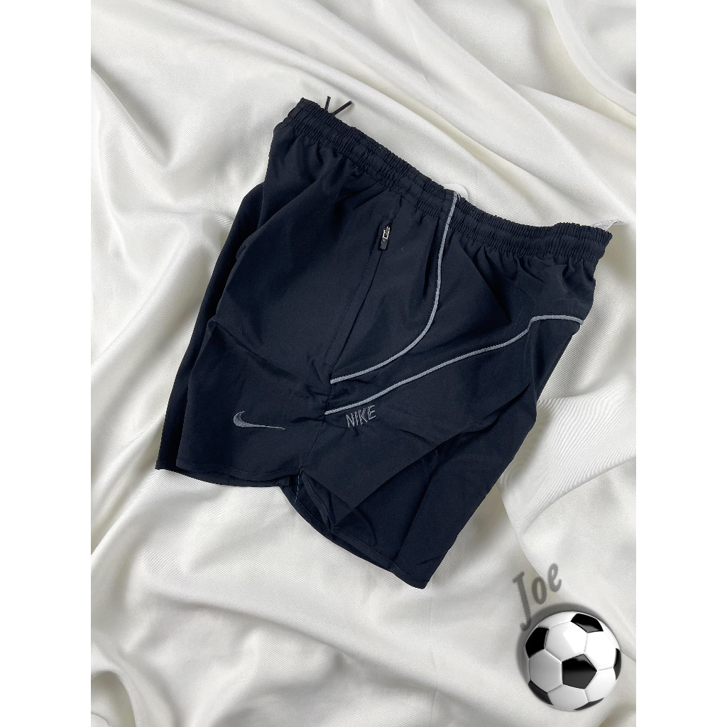 กางเกงออกกำลังกาย กางเกงกีฬาผู้ชาย ขาสั้น Nik. (Pocket, Black wt. Grey)