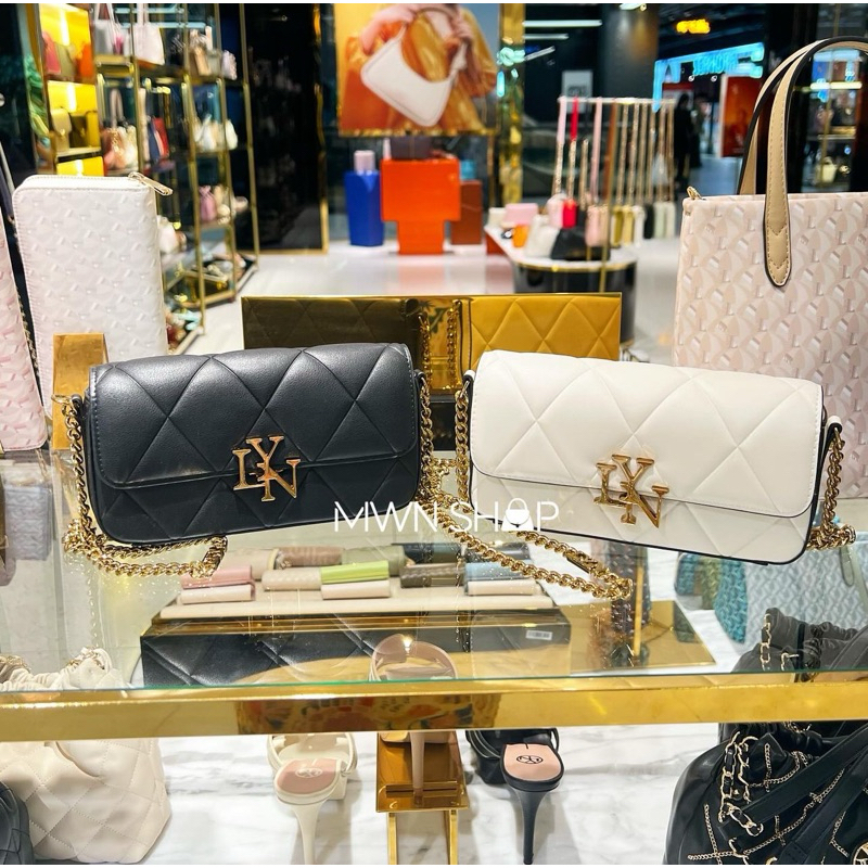 Lyn กระเป๋า มีโค้ดลด30% rexha flap phone กระเป๋าสะพายข้าง ใส่โทรศัพท์ ของแท้จากชอป