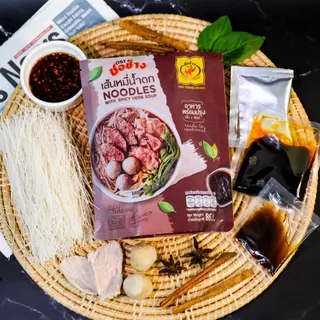 เส้นหมี่น้ำตก ตราชอช้าง 3ซอง ก๋วยเตี๋ยวเรือ สำเร็จรูป เส้นพร้อมซอสในซองเดียว
