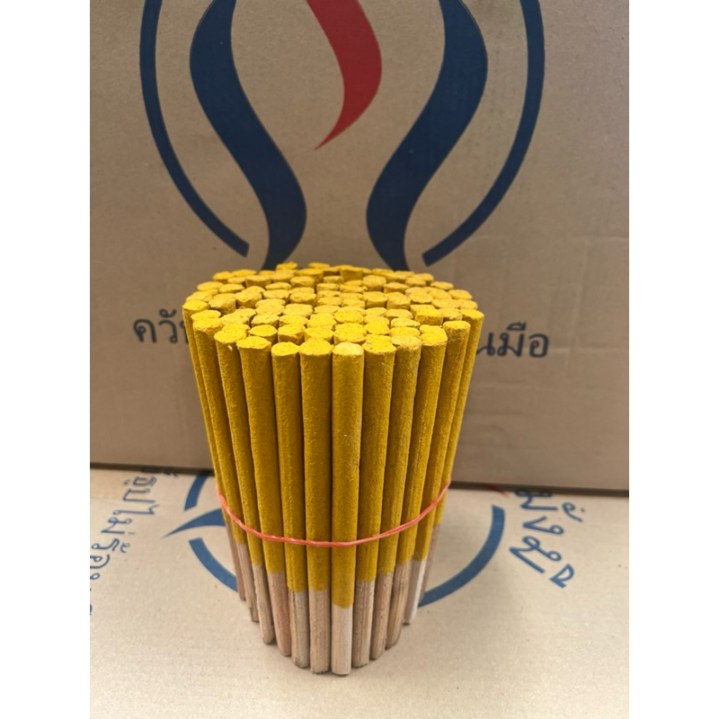 ธูประกำ 4 ยาว สูง 17 cm หนา 10 mm(100 แท่ง)