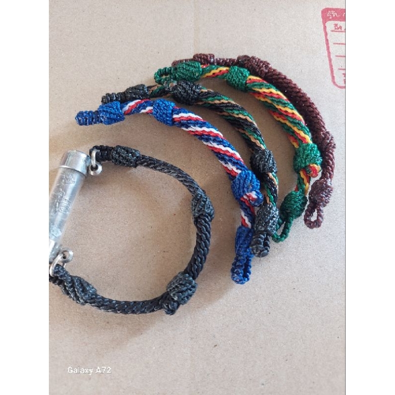 สร้อยข้อมือใส่ตะกรุด ปรับขนาดได้